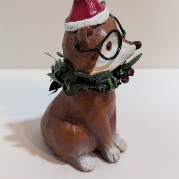 Decorative Christmas Fox Wolf Decoration Tabletop Santa Hat - Picture 4 of 4